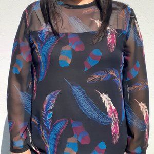 feather polyester sheer blouse. New sample No Labels a size L or XL